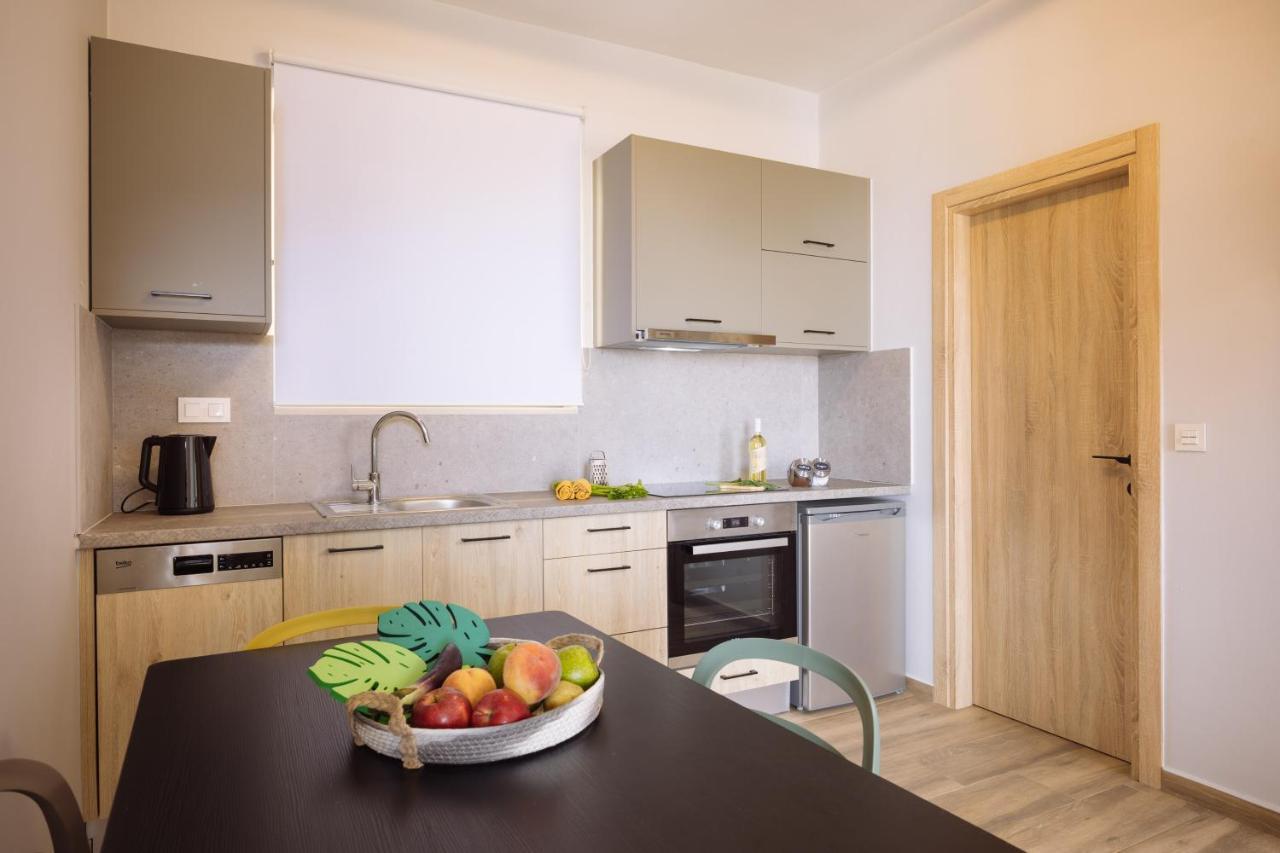 Zambia Luxury Apartments Плакиас Экстерьер фото