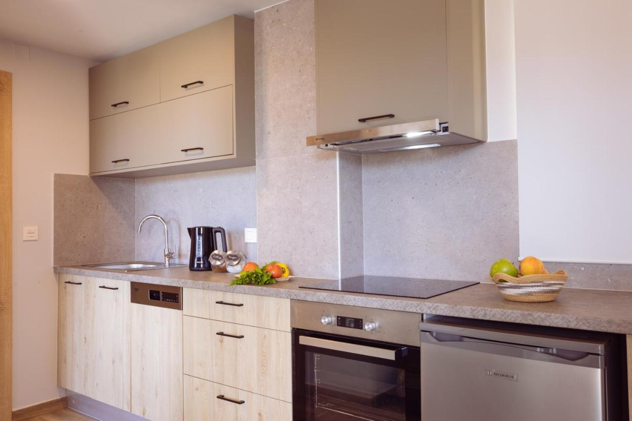 Zambia Luxury Apartments Плакиас Экстерьер фото